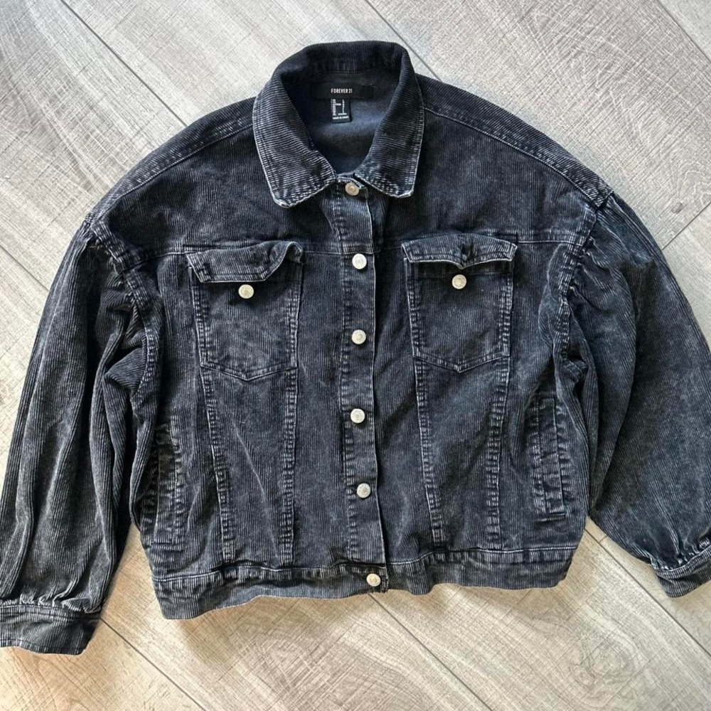 Forever‎ 21 Black Corduroy Jacket - Size L